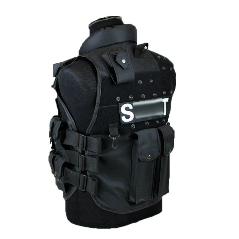 The Last Aztec, Secret Tactical Vest
