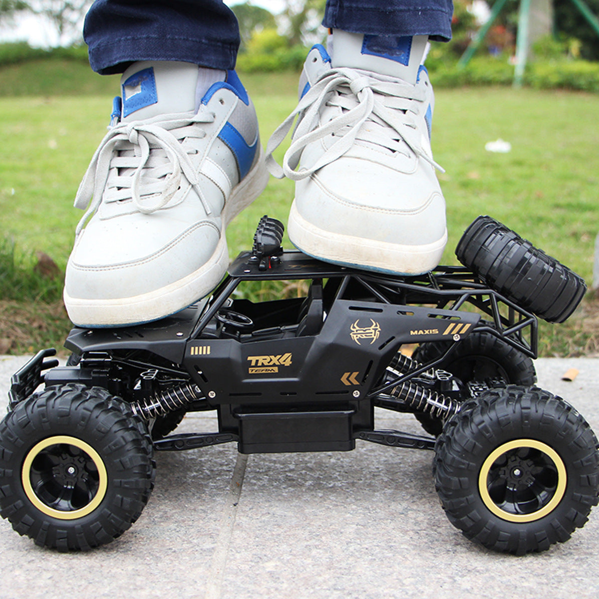 The Last Aztec, Remote control car