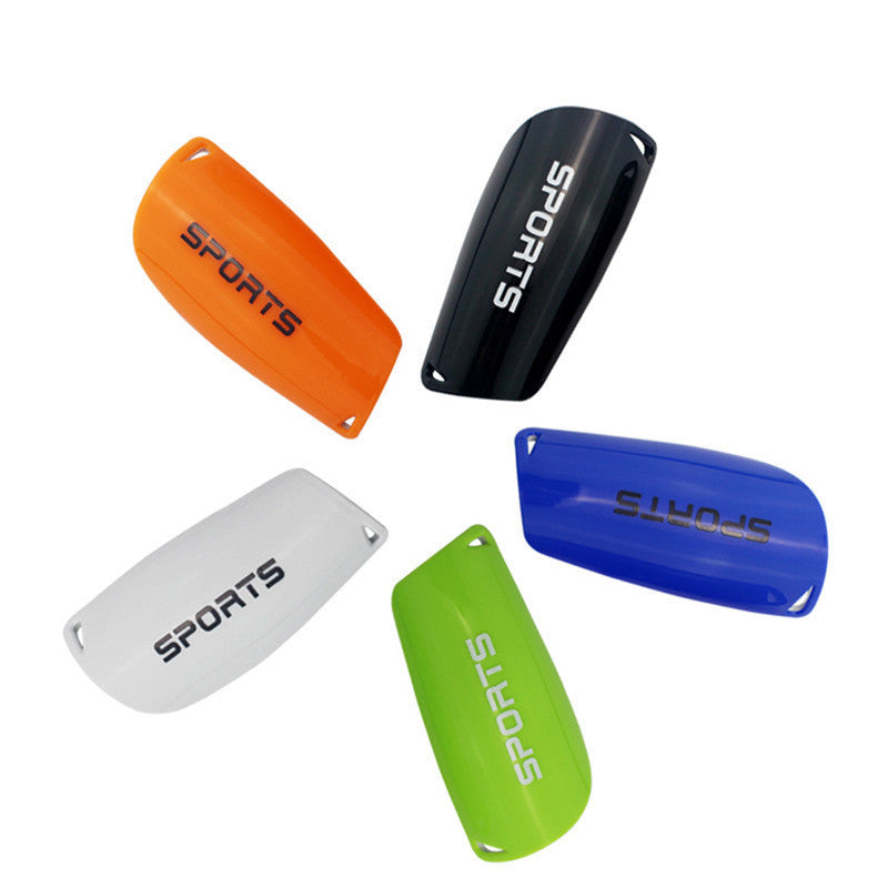 The last Aztec, sports flapper football shin guards (Espinillera)