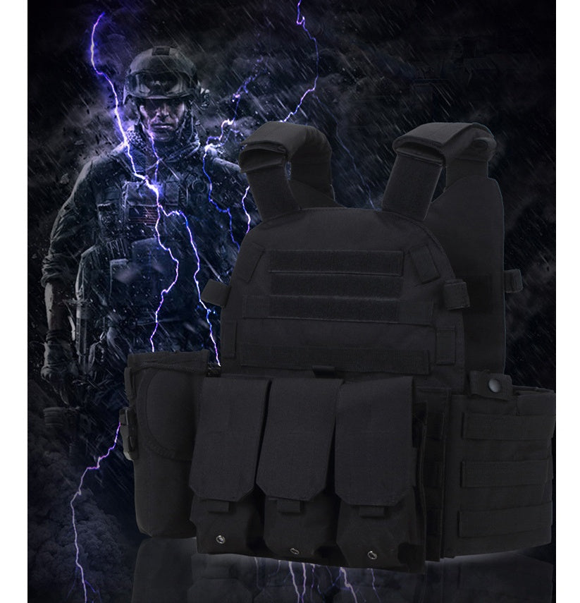 The Last Aztec, Get one Size Bigger Than Your Regular Size, Military Vest Hunting Tactical Plate Carrier Vest