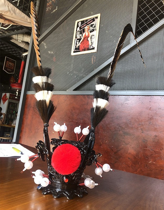 The Last Aztec, Zijin Crown Feather Motorcycle Helmet Decoration