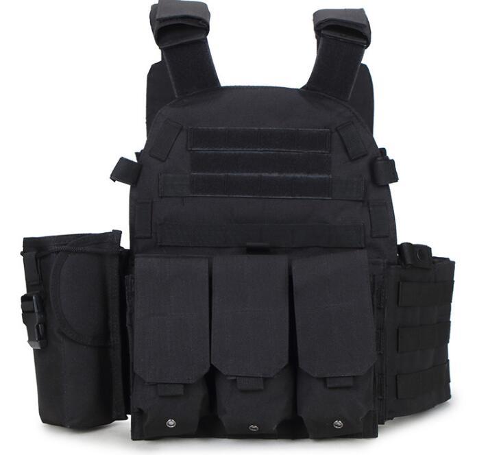 The Last Aztec, Get one Size Bigger Than Your Regular Size, Military Vest Hunting Tactical Plate Carrier Vest