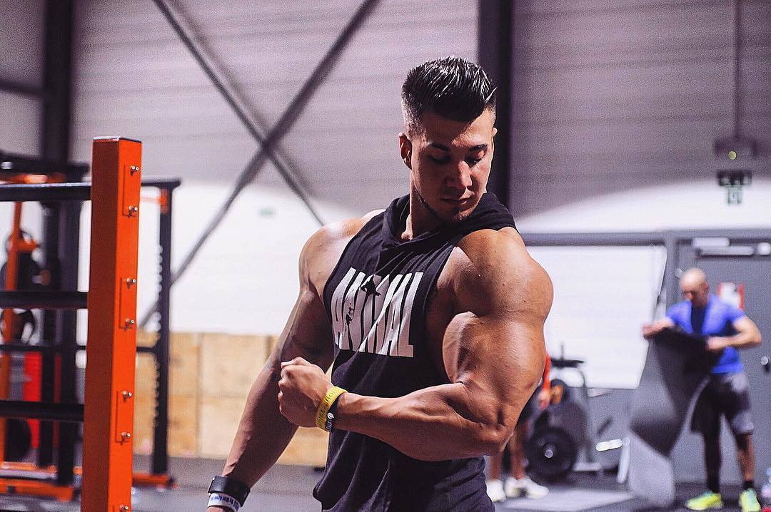 The Last Aztec, Fitness men's vest