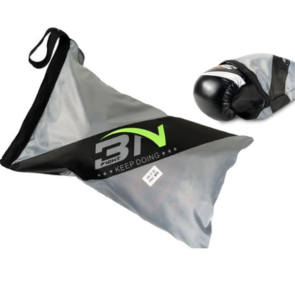 The Last Aztec, Adult boxing gloves