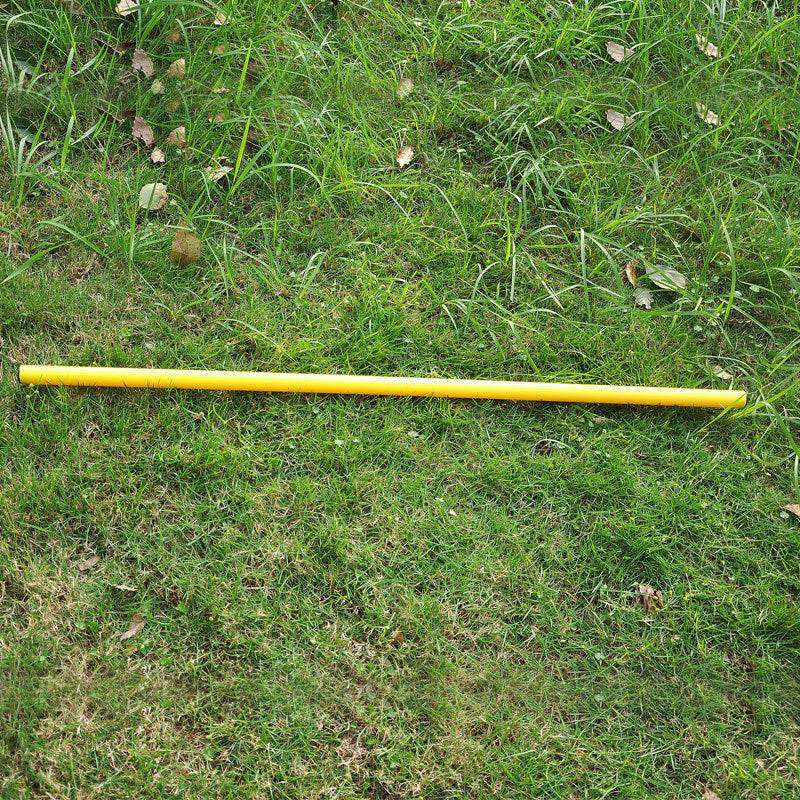 The Last Aztec, Football training outfit water corner flag