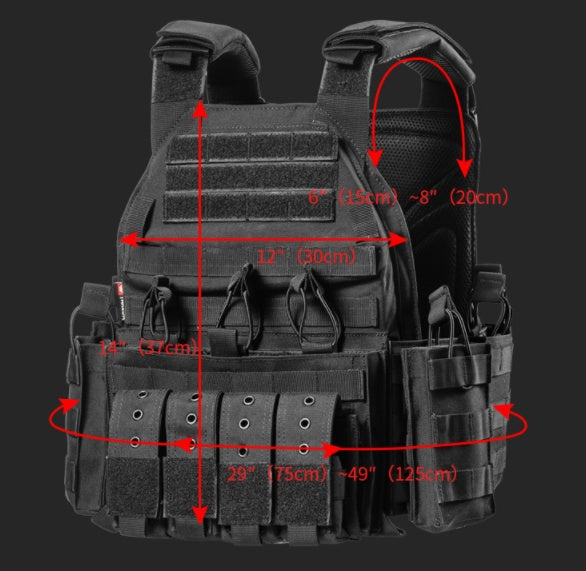 The Last Aztec, Tactical camouflage JPC lightweight vest vest
