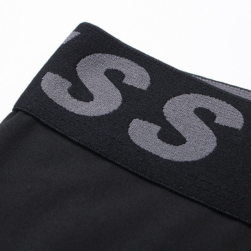 The Last Aztec, Get One Size Bigger Than Your Regular Size, Summer three-piece casual sports suit