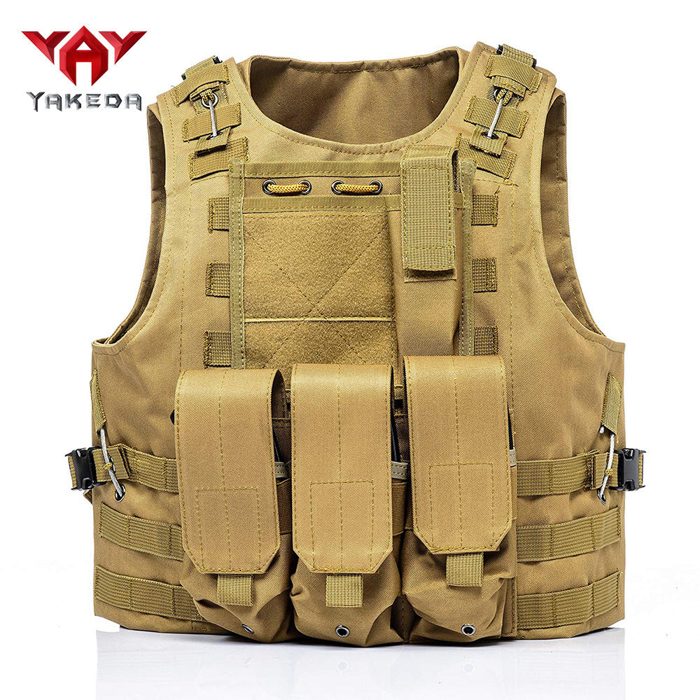 The Last Aztec, Military Fan Tactical Vest Vest Camouflage Vest As Training Suit