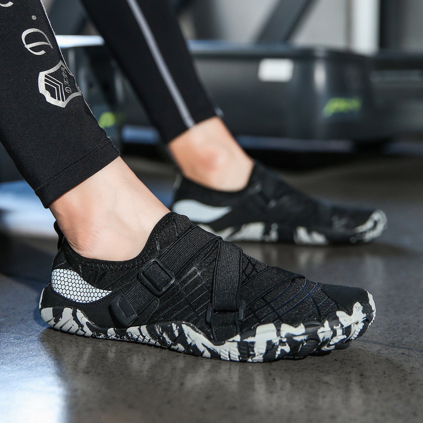 The Last Aztec, Outdoor Wading Shoes Five-finger Swimming Shoes