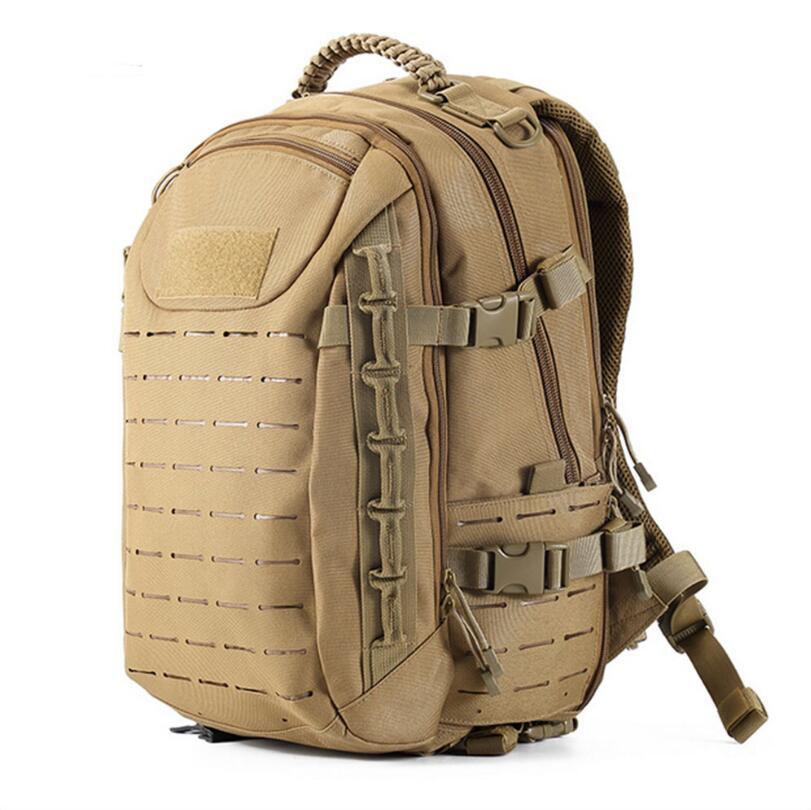 The Last Aztec, Tactical backpack