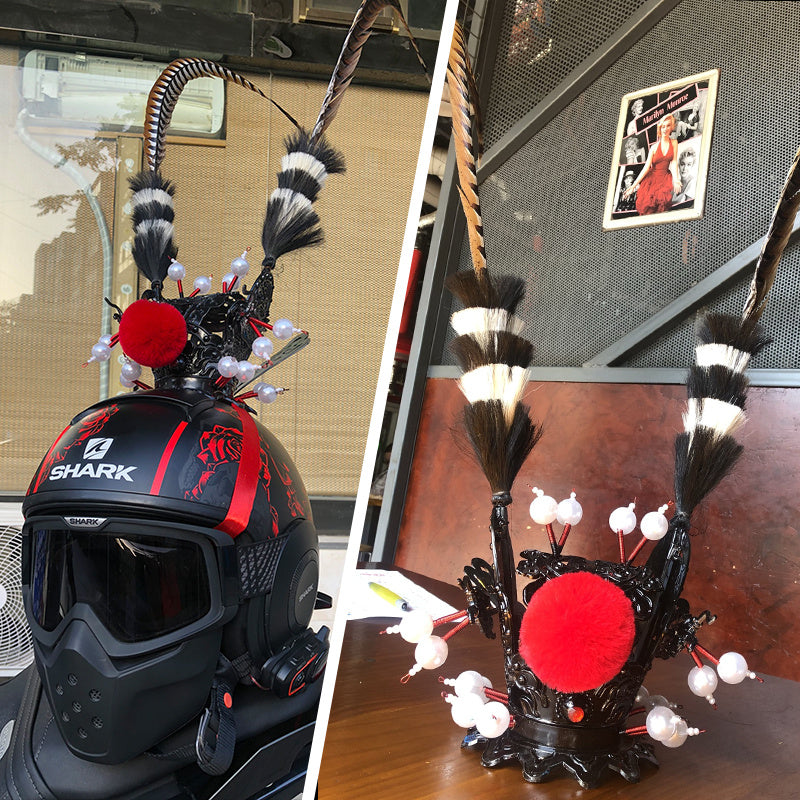 The Last Aztec, Zijin Crown Feather Motorcycle Helmet Decoration